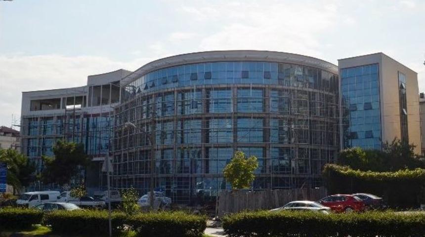 Trabzon Ağız Ve Diş Sağlığı Hastanesi&rsquo;nde İnşaat &Ccedil;alışmaları Yeniden Başladı