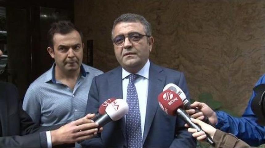 Sezgin Tanrıkulu'ndan Ahmet Hakan'a Ge&ccedil;miş Olsun Ziyareti