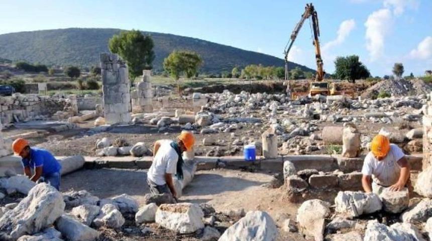 Excavations End In Ancient Site Of Patara