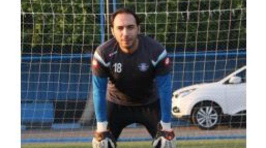 Oğuz, Adana Demirspor Camiasından &Ouml;z&uuml;r Diledi