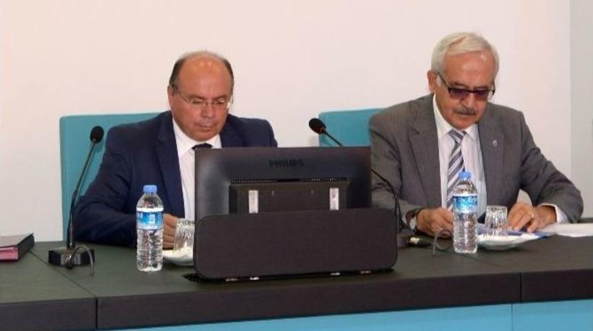 Vali &Ccedil;i&ccedil;ek: &ldquo;112 Acil &Ccedil;ağrı Merkezi&rsquo;ni &Ouml;nemsiyoruz&rdquo;