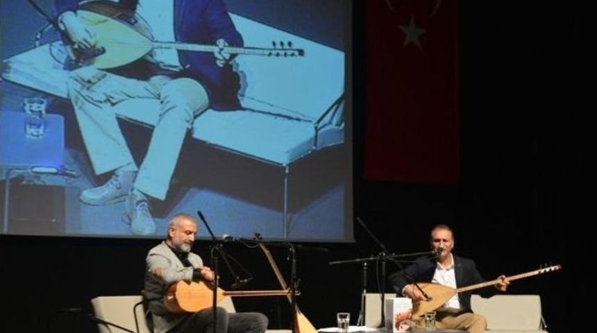 Neşet Ertaş T&uuml;rk&uuml;lerle Anıldı