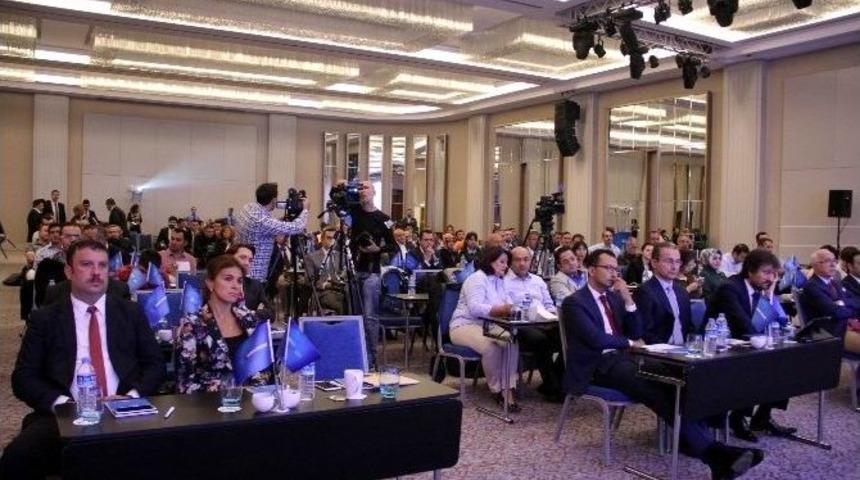 T&uuml;rk Telekom Grubu &lsquo;kobi Dolu Anadolu Teknoloji Buluşmaları&rsquo; Kayseri&rsquo;de Başladı