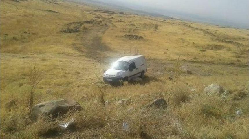 Trafik Kazası: 1 &Ouml;l&uuml;, 1 Yaralı