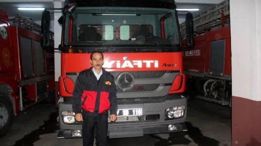 İtfaiyeci Parti Başkanı