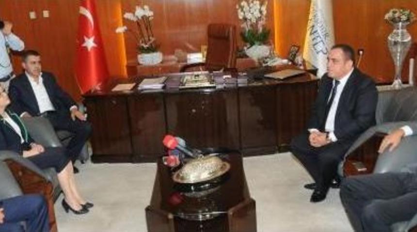 Gaziantepspor Başkanı Kızıl&rsquo;Dan, B&uuml;y&uuml;kşehir Belediye Başkanı Fatma Şahin&rsquo;E Ziyaret