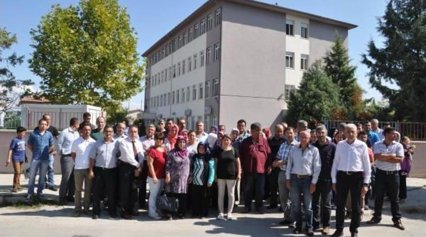 Velilerin 'parayla Staj' Tepkisi