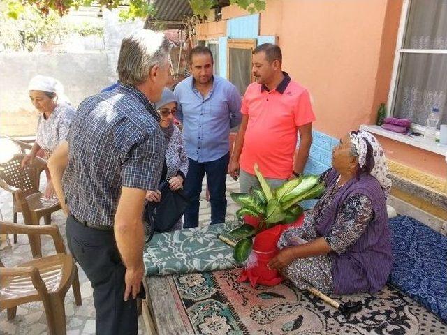 Mhp, Sarıgöl’de Yaşlıları Unutmadı