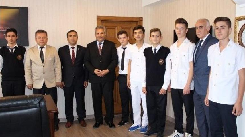 Proje Ekibinden Kaymakam Yapıcı&rsquo;ya Ziyaret