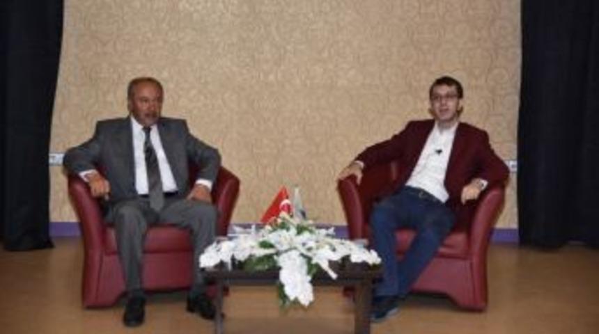 Kartepe&rsquo;de &ldquo;başka T&uuml;rkiye Yok&rdquo; Konferansı Ger&ccedil;ekleştirildi