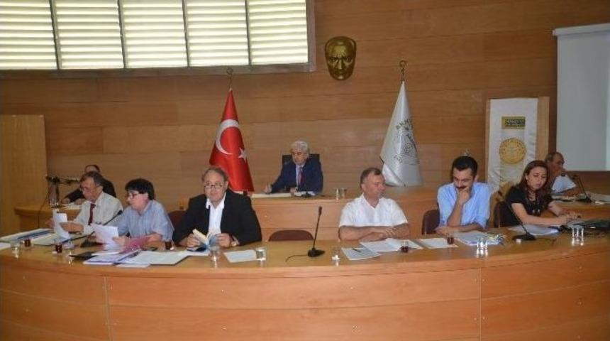 Akhisar Belediyesi Ekim Ayı Olağan Meclis Toplantısı Yapıldı