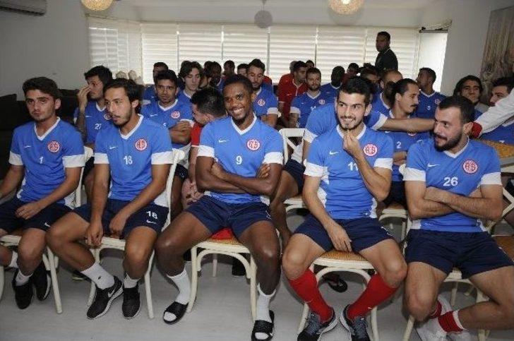 Antalyasporlu Eto’o 3 Kilo Verdi G3