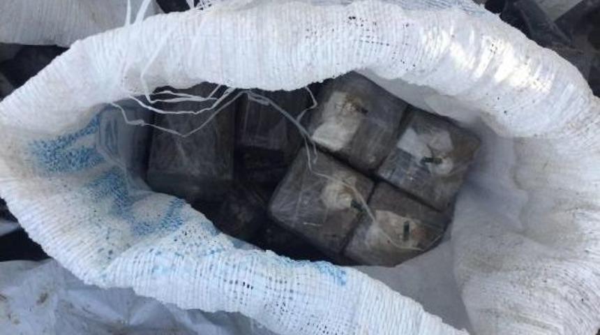 Diyarbakır'da El Yapımı Patlayıcılar Ele Ge&ccedil;irildi