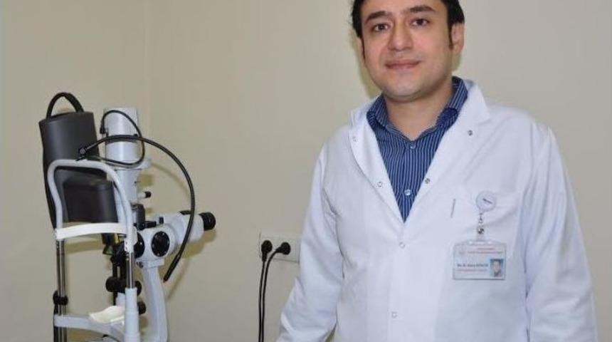 Trabzon Kanuni Eğitim Ve Araştırma Hastanesi&rsquo;nde Dikişsiz G&ouml;z Ameliyatı