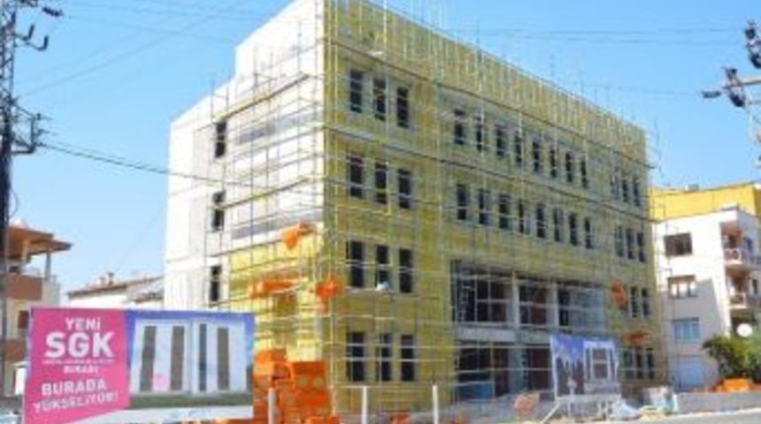 Torbalı&rsquo;ya Modern Sgk Binası