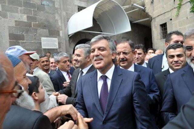 Abdullah Gül: Gazeteciye Saldırı Tasvip Edilemez, Yapanlar Mutlaka Cezalandırılmalı (2)