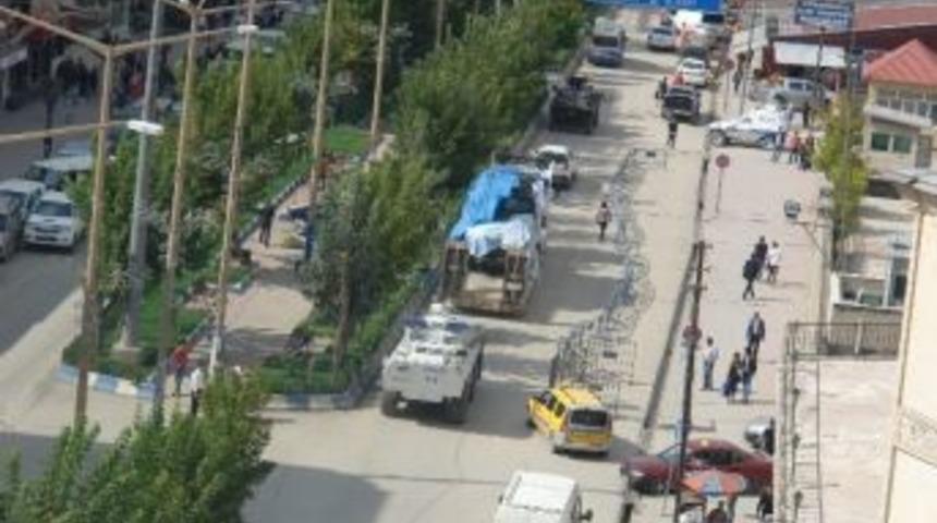 Askeri Araca Bombalı Saldırı