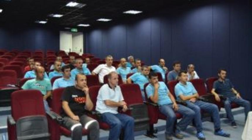 Apartman G&ouml;revlilerine Temizlik &Uuml;r&uuml;nleri Eğitimi