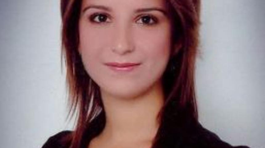 Eskişehir Osmangazi &Uuml;niversitesi Tıp Fak&uuml;ltesi Pediatrik Beslenme Ve Metabolizma Bilim Dalı&rsquo;nda G&ouml;revli Diyetisyen &Ccedil;iğdem Uygur: