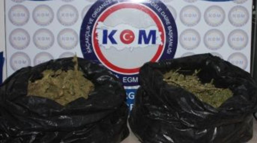 Elazığ&rsquo;da 10 Kilo Esrarla Yakalanan Şahıs Tutuklandı