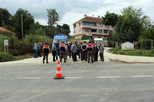 Sürekli Kaza Olan Yolda Önlem Alınmasını İstediler