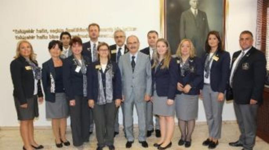 Rotary Kul&uuml;plerinden B&uuml;y&uuml;kerşen&rsquo;e Ziyaret