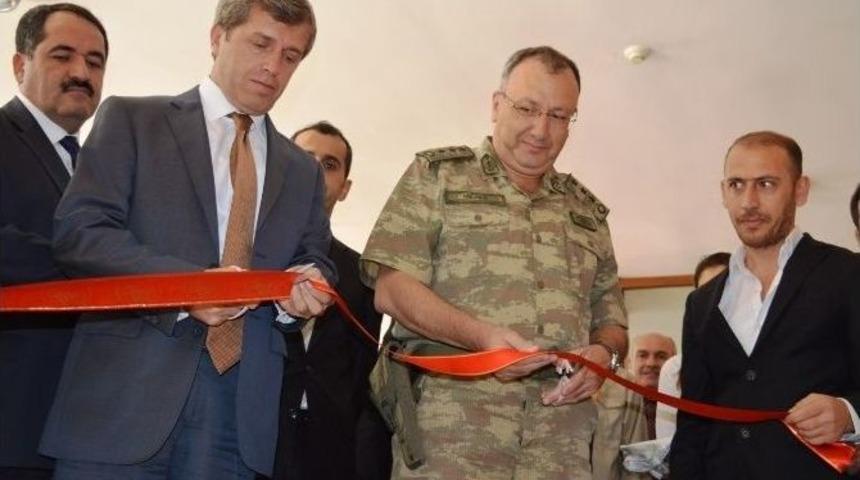 Bitlis&rsquo;te &lsquo;k&ouml;y K&ouml;y Okul Okul Tiyatro-2&rsquo; Proje Sergisi