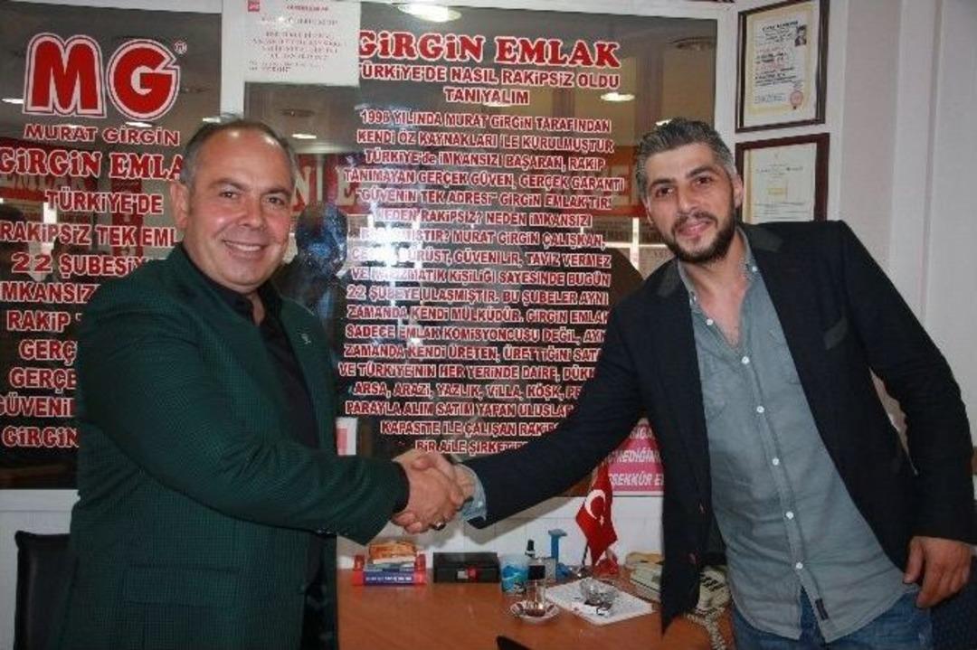 Vatandaştan Ak Parti&rsquo;li Dalkılı&ccedil;&rsquo;a: &ldquo;mhp&rsquo;liyim, Ak Parti&rsquo;ye Oy Vereceğim&rdquo;