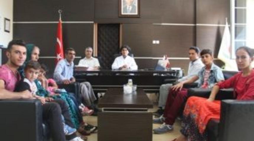 Ayhan Ailesinden Baştabibe Teşekk&uuml;r Ziyareti