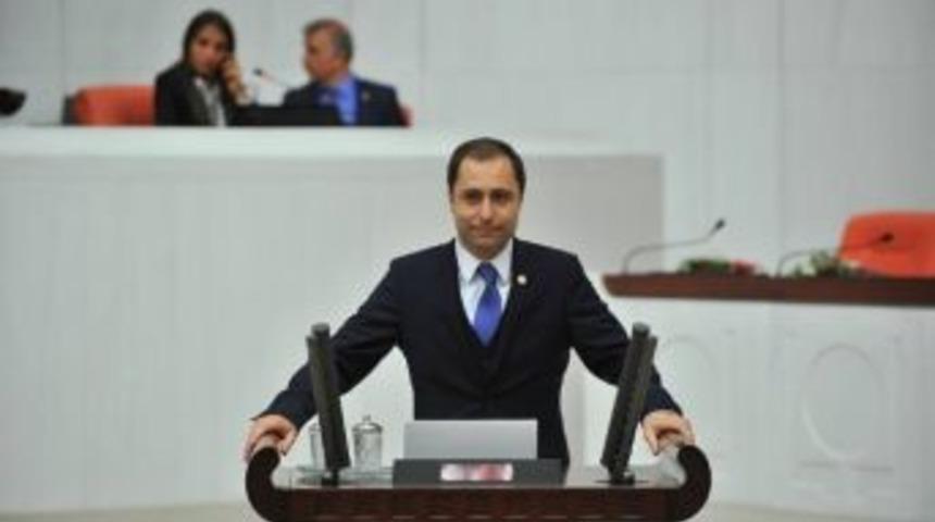 G&ouml;&ccedil;men Ka&ccedil;ak&ccedil;ılığının Bedelini Vatandaşlar &Ouml;d&uuml;yor