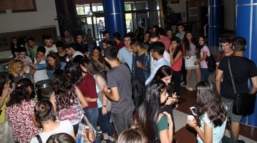 Ad&uuml; Eğitim Fak&uuml;ltesi, Oryantasyon Programı D&uuml;zenledi