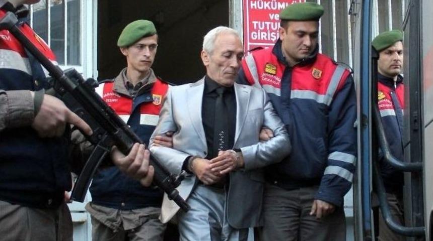 Komşusunun Oğlunu &Ouml;ld&uuml;ren Sanığa İyi Hal İndirimi