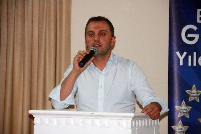 Genç Milletvekili Erkan Kandemir Gençler İle Buluştu