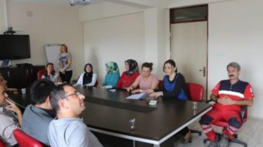 Sağlık M&uuml;d&uuml;rl&uuml;ğ&uuml;&rsquo;nde Bilgi G&uuml;venliği Farkındalık Eğitimi Yapıldı