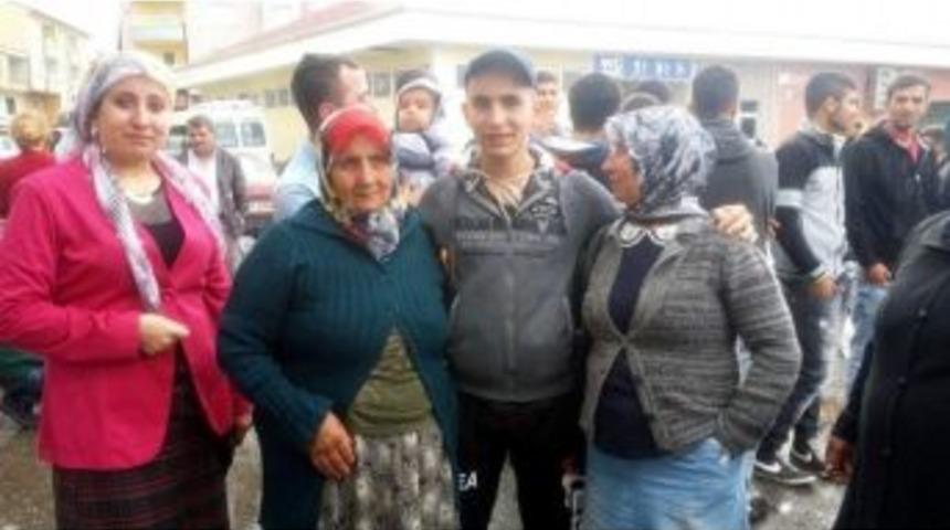 Asker Adayları Uğurlandı