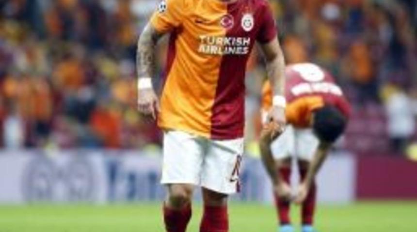 Galatasaray, Sneıjder İle S&ouml;zleşme Uzattı