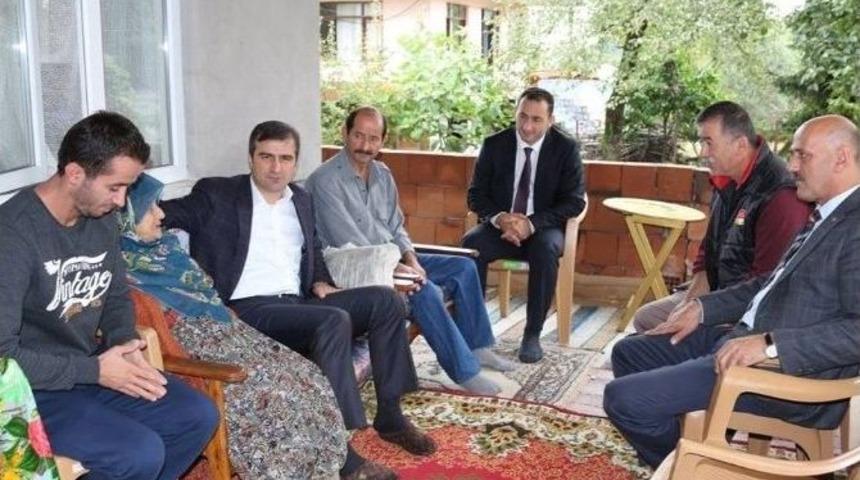 Başkan Yemenici, Irak&rsquo;ta Serbest Kalan İş&ccedil;iyi Ziyaret Etti