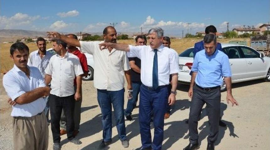 Tohma Mahallesinde Yol &Ccedil;alışmaları Devam Ediyor