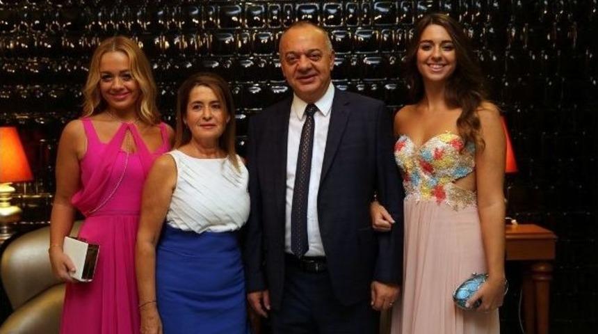 Bir &Ouml;m&uuml;r Boyu Mutluluğa &lsquo;evet&rsquo; Dediler