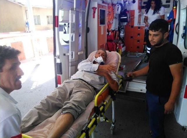 Adana’da Kamyon İle Minibüs Çarpıştı: 3 Yaralı