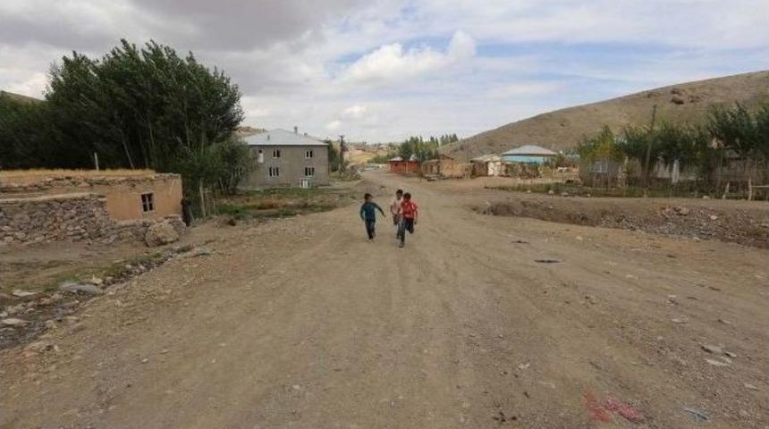 Gürpınar Belediyesi’nden Hummalı Çalışma