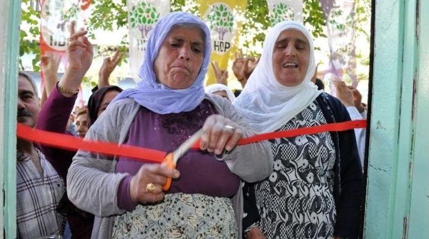 Hdp Gaziantep&rsquo;te Se&ccedil;im B&uuml;rosunu Kadınlar A&ccedil;tı