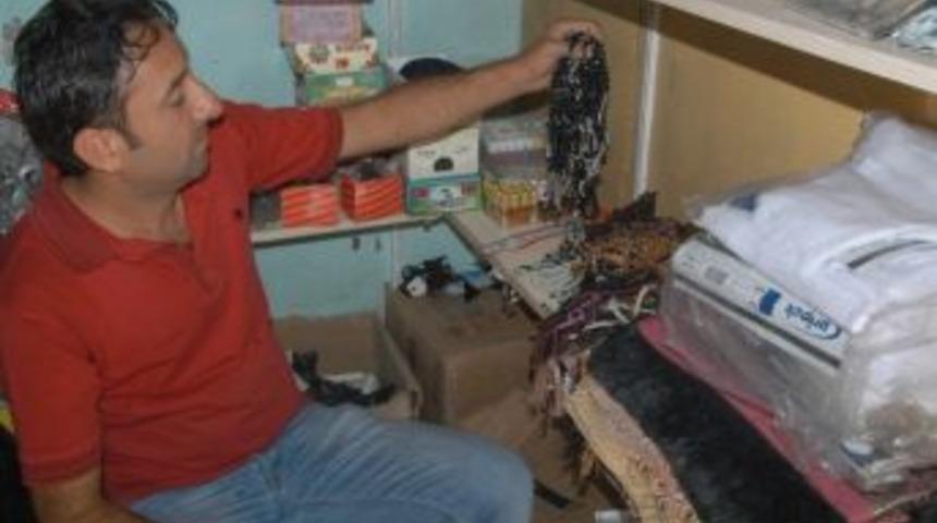 Hac Malzemeleri Hakkari&rsquo;de Satılmaya Başlandı