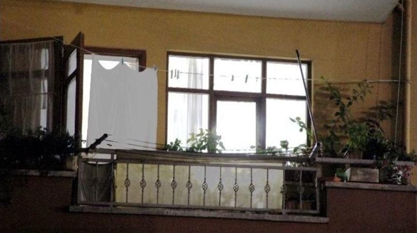 Kanser Hastası Yaşlı Adam Evinde &Ouml;l&uuml; Bulundu