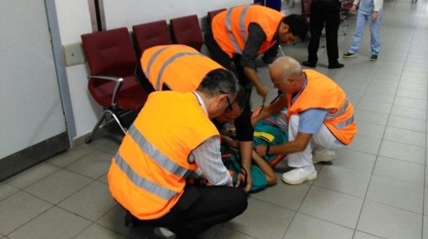 Hastanede Ger&ccedil;eğini Aratmayan Yangın Tatbikatı