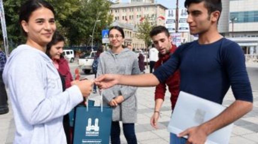 Başkan Sekmen&rsquo;den &Ouml;ğrencilere Mektup