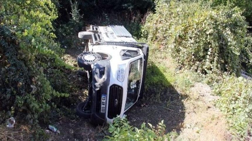 Bitlis&rsquo;te Trafik Kazası: 3 Yaralı