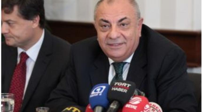 T&uuml;rkeş: &ldquo;karag&uuml;mr&uuml;k Kasketi İle Bu Sorunlar &Ccedil;&ouml;z&uuml;lmez&rdquo;