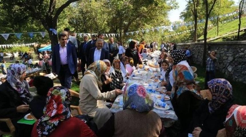 Ağırnaslı Nineden Dua