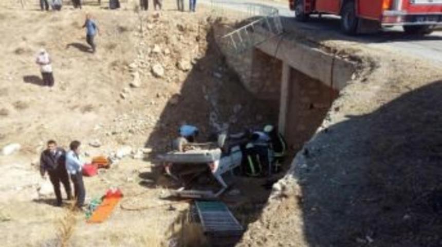 Karaman&rsquo;da Su Kanalına U&ccedil;an Otomobil S&uuml;r&uuml;c&uuml;s&uuml; Hayatını Kaybetti